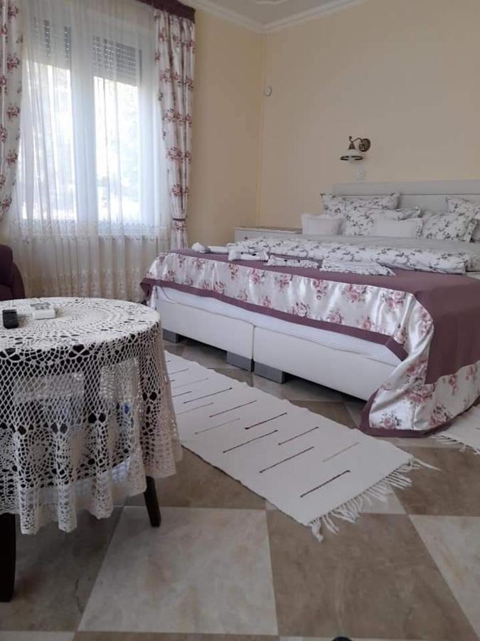 Aranyoshaz-Vendeghaz Appartement Boedapest Buitenkant foto