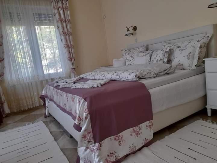 Aranyoshaz-Vendeghaz Appartement Boedapest Buitenkant foto